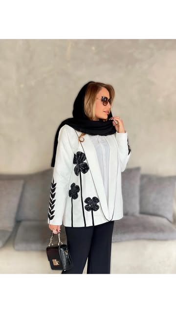 مانتو زنانه ژاکارد برفی با گلدوزی